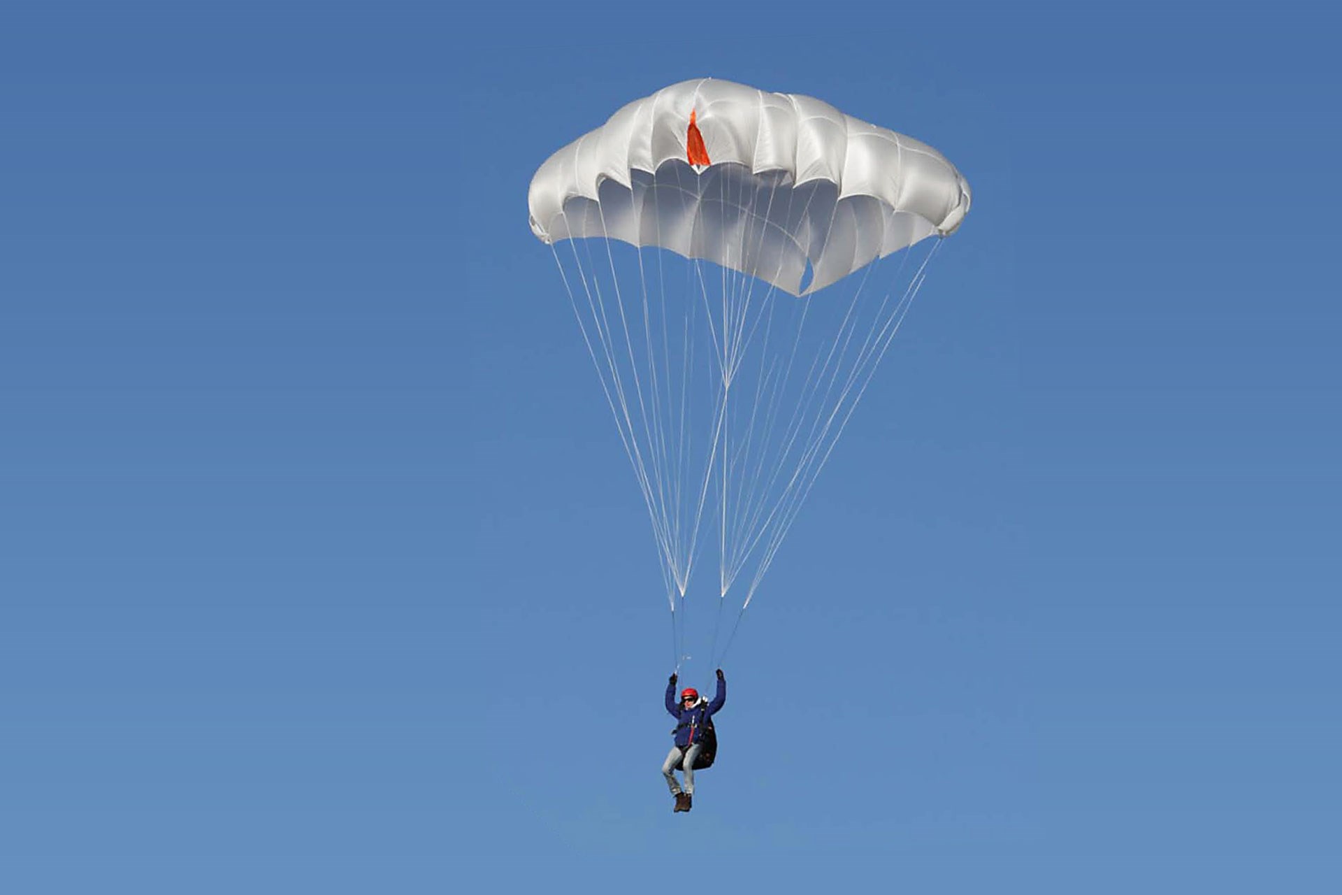 Houston  - Modern steerable square rescue parachute